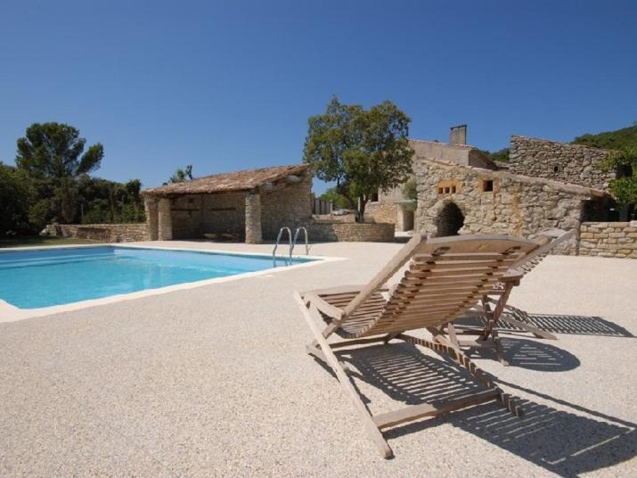 Domaine De Cousignac Bed & Breakfast Bourg-Saint-Andéol Dış mekan fotoğraf